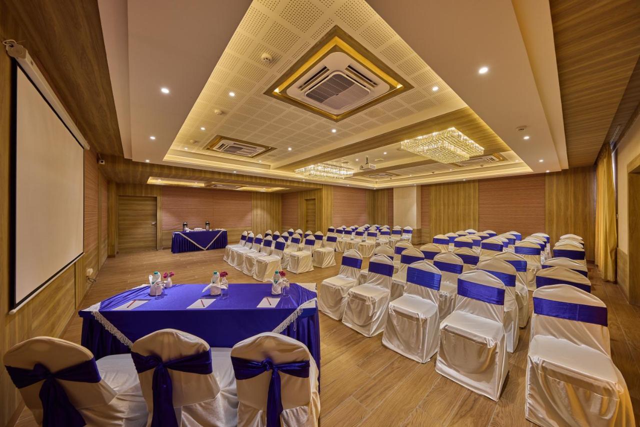 Grand Continent Hosur A Sarovar Portico Affiliate Hotel 外观 照片