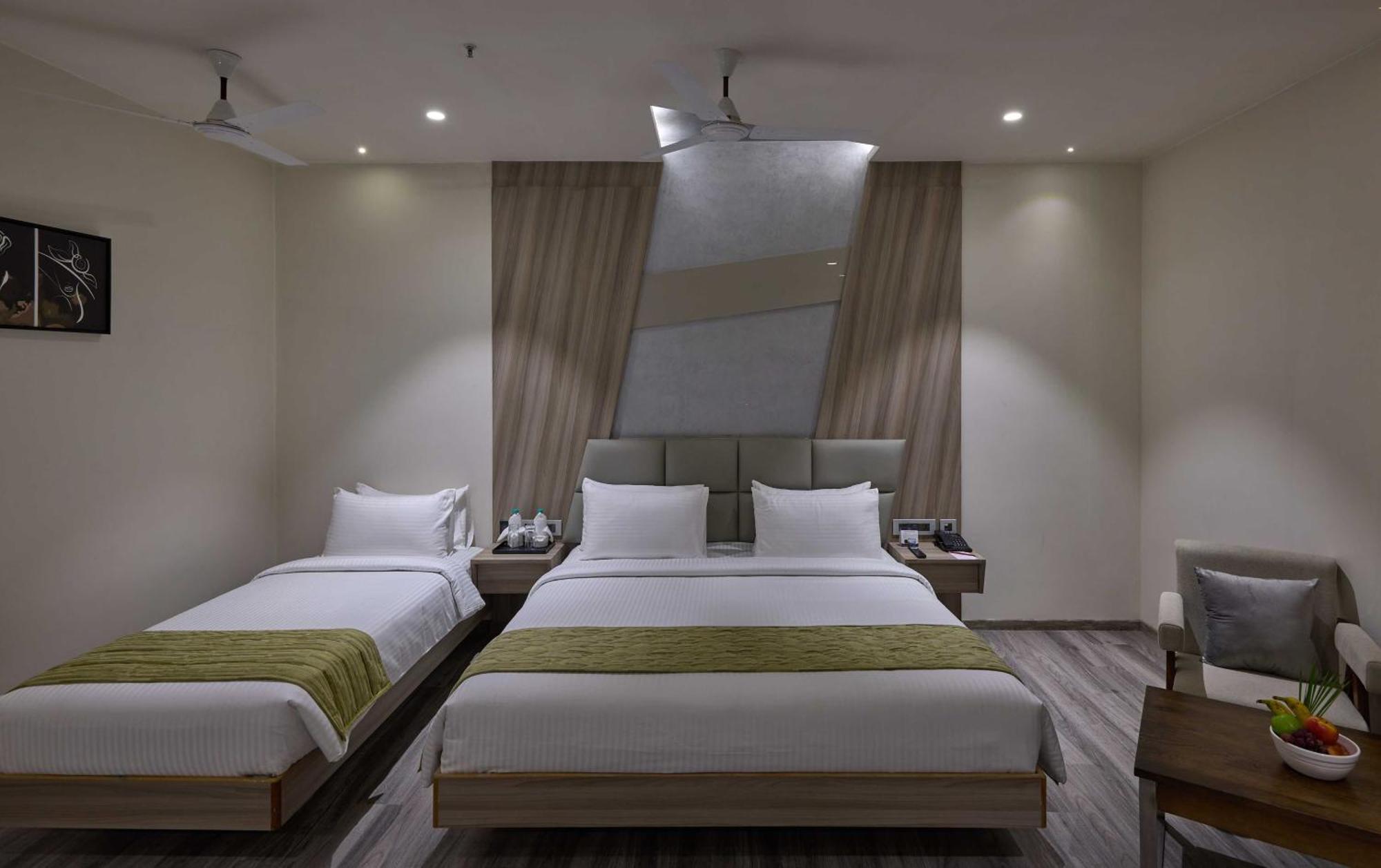 Grand Continent Hosur A Sarovar Portico Affiliate Hotel 外观 照片