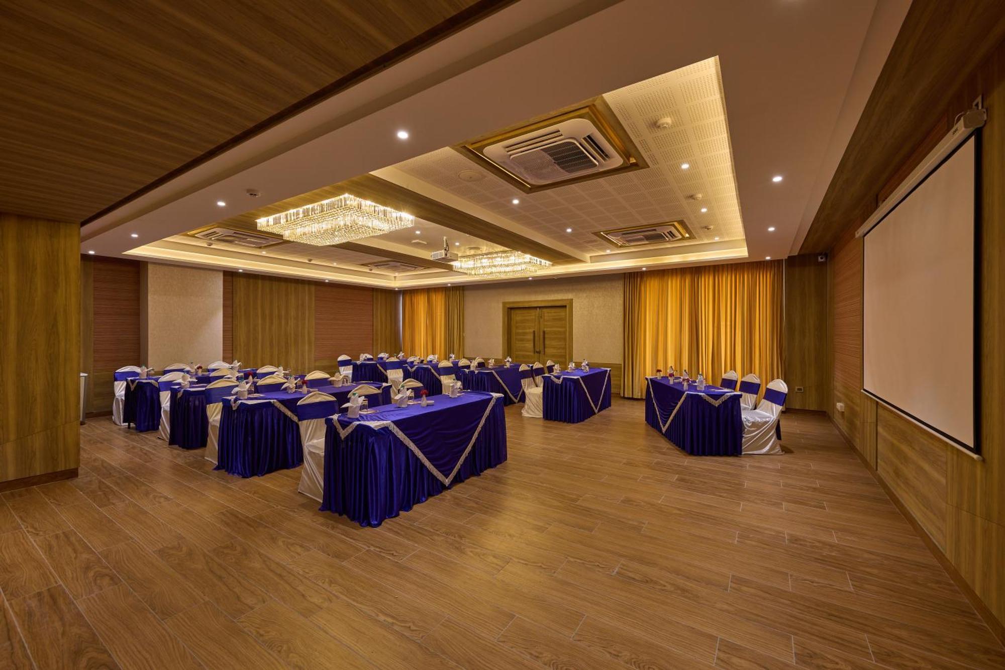 Grand Continent Hosur A Sarovar Portico Affiliate Hotel 外观 照片