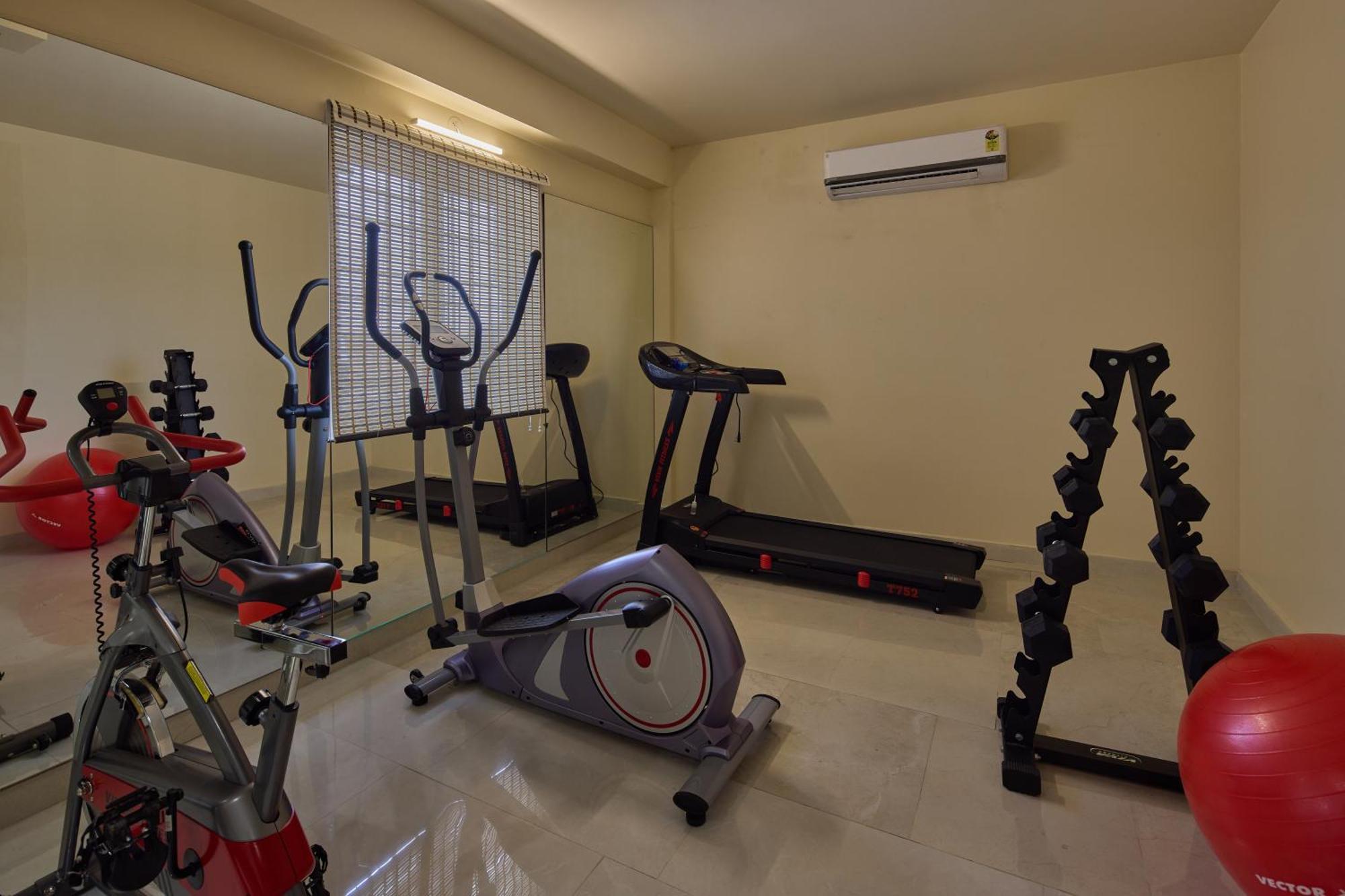 Grand Continent Hosur A Sarovar Portico Affiliate Hotel 外观 照片