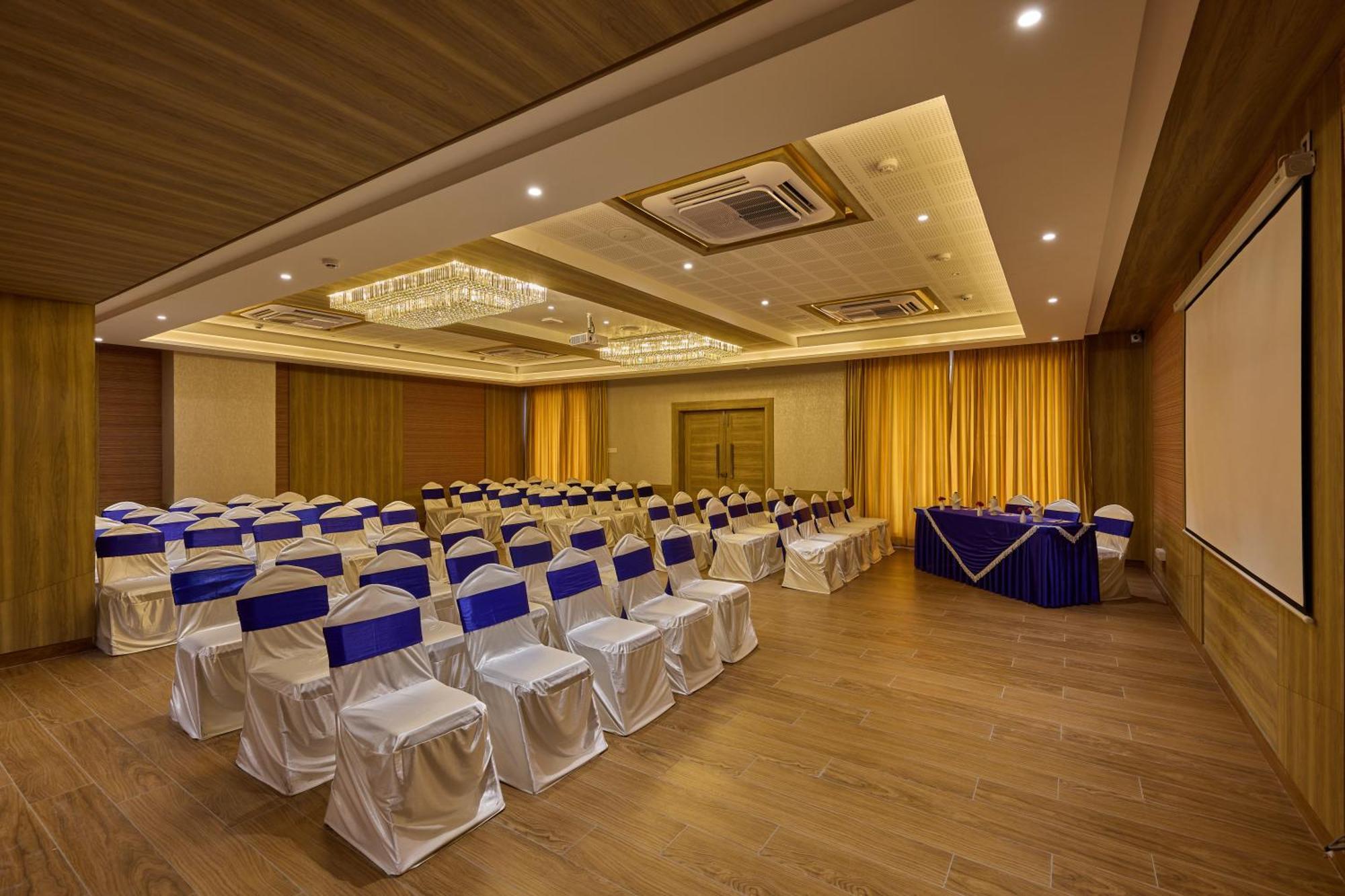 Grand Continent Hosur A Sarovar Portico Affiliate Hotel 外观 照片
